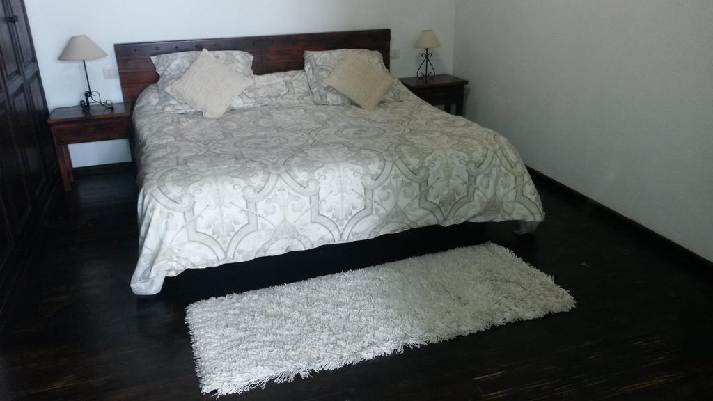 הוילה איקוד דה לוס וינוס Casa Canaria La Moncloa חדר תמונה